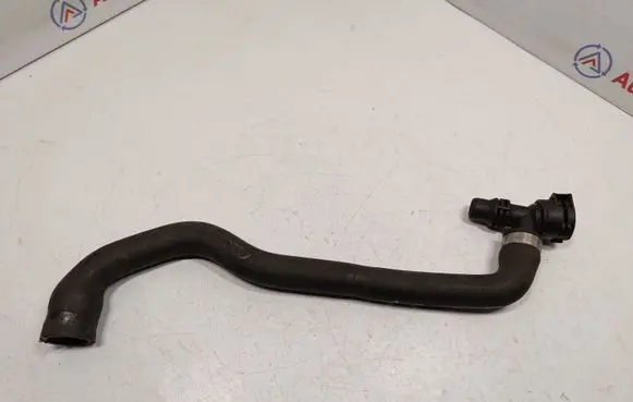 BMW 7 E38 Engine coolant pipe/hose 11531711381