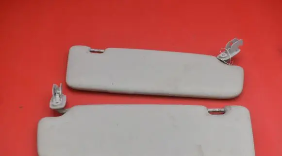 Audi A4 S4 B7 8E 8H Sun visor 8E0857552H