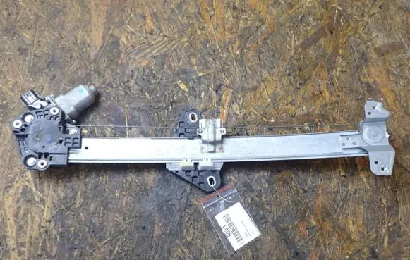 Honda Civic Rear door window regulator with motor