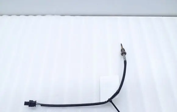 BMW X5 F15 Exhaust gas temperature sensor 7805606