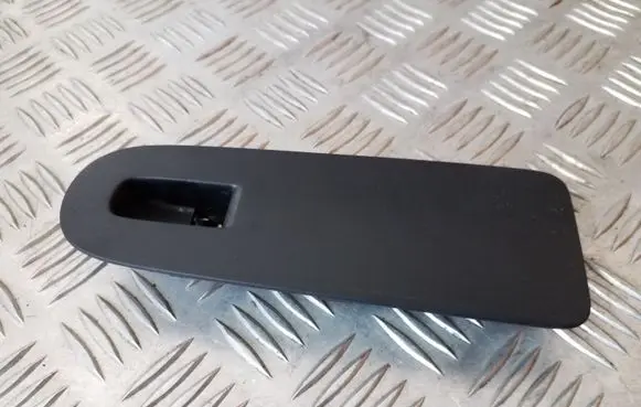 Volkswagen Sharan Front door window switch trim 7N0868248