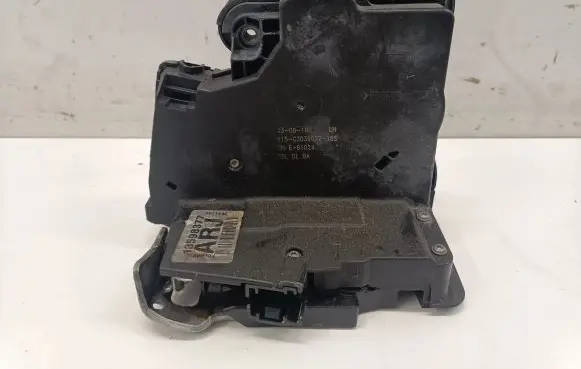 Opel Astra K Rear door lock 13598377 C3039077