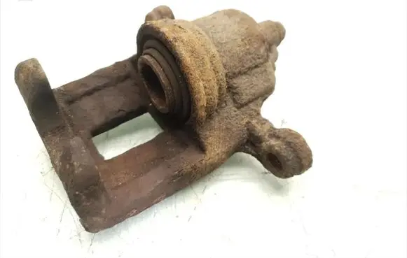 Nissan X-Trail T31 Rear brake caliper