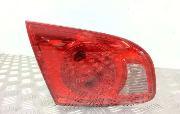 Hyundai Santa Fe Tailgate rear/tail lights 924052B000