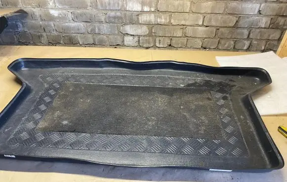 Trunk/boot mat liner