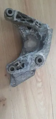 Jaguar I-Pace Engine mounting bracket J9D33D101AD