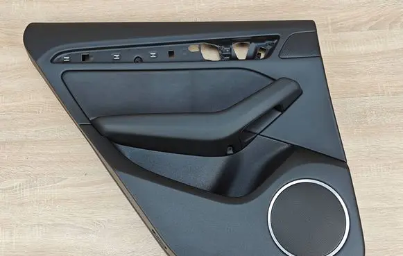 Audi Q5 SQ5 8R Coupe rear side trim panel BOCZLTN65