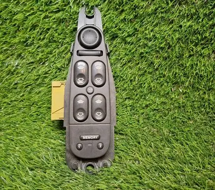 Jaguar S-Type Electric window control switch 2R8314540AD 08212006