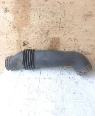 Mitsubishi Outlander Air intake duct part 1505A287