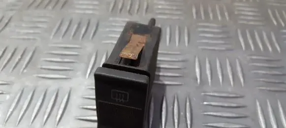 Windscreen/window heater switch
