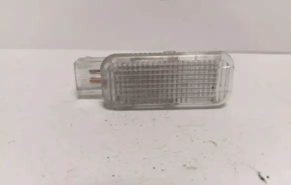 Volkswagen PASSAT B5.5 Other interior light 4B0947415 9707