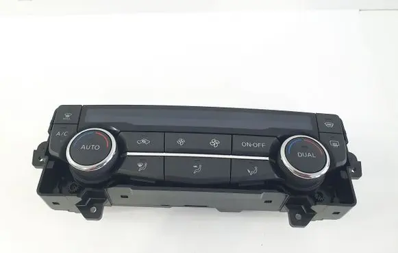 Nissan Qashqai Climate control unit 275004EA0A