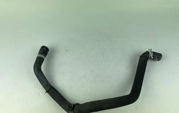 Volkswagen Arteon Shooting Brake Engine coolant pipe/hose 3Q0121108A