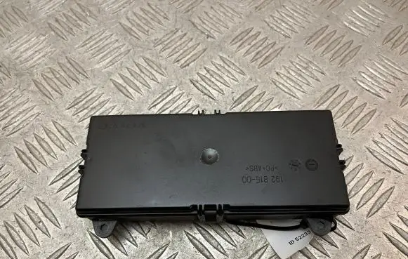 Volvo XC90 Fan control module 31455334