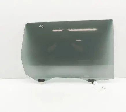 Mitsubishi Outlander Rear door window glass 5736A466
