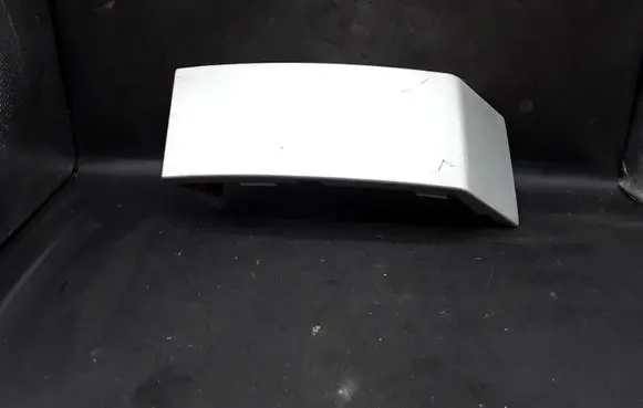 Volvo XC90 Rear/tail light trim molding 8620820