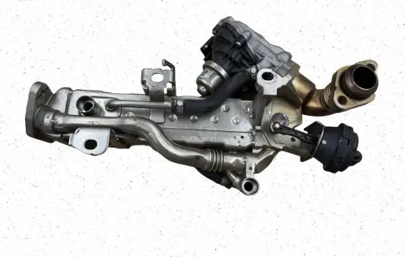 BMW 4 F36 Gran coupe EGR valve cooler 8513691
