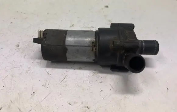 Mercedes-Benz Vito Viano W638 Electric auxiliary coolant/water pump 0018351364