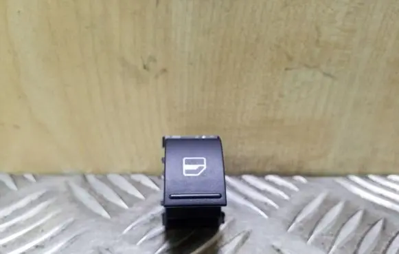 Volkswagen Golf Plus Electric window control switch 7L6959855B