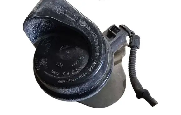 Volkswagen Scirocco Horn signal 703881157 E9703881157