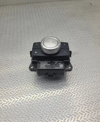 Mercedes-Benz E A207 Head unit multimedia control A2129007619