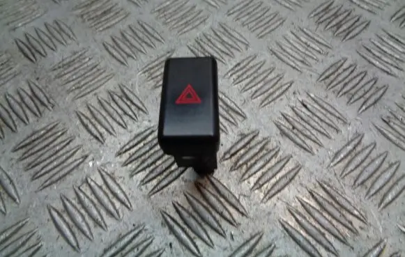 Mazda 3 I Hazard light switch 03750330