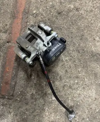 Hyundai IONIQ 6 Rear brake caliper T158237700