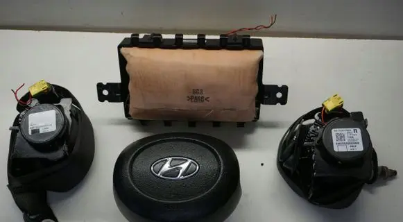 Hyundai i20 (PB PBT) Side airbag DJJ687