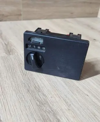 Volkswagen Transporter - Caravelle T4 Climate control unit 705959549