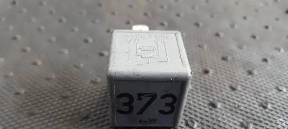 Audi A4 S4 B7 8E 8H Other relay 8D0951253A V23134-B52-X301
