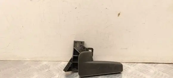 Skoda Enyaq iV Engine bonnet (hood) release handle 517823633B