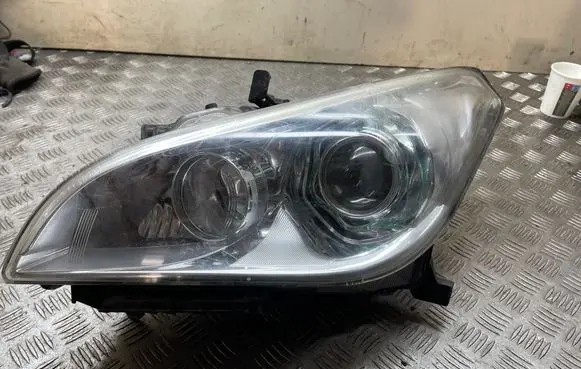 Infiniti M30 Headlight/headlamp 