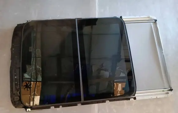 Suzuki Vitara (LY) Sunroof set 