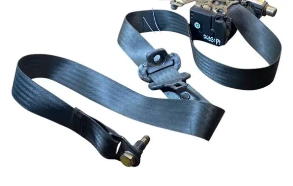 Peugeot Boxer Front seatbelt 33004176F 33015089
