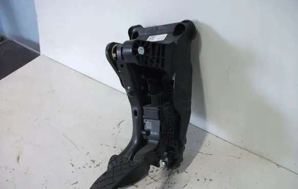 Seat Ibiza V (KJ) Brake pedal 2Q1721058P