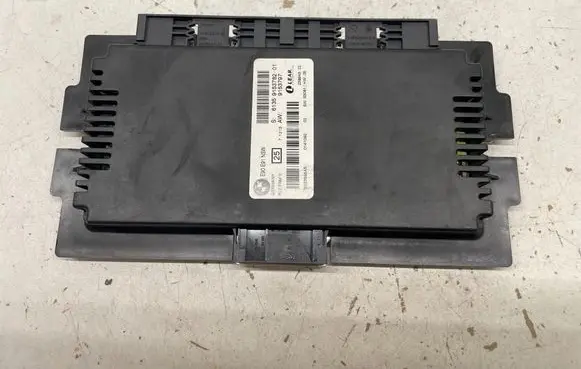 BMW 3 E90 E91 Light module LCM 9153782