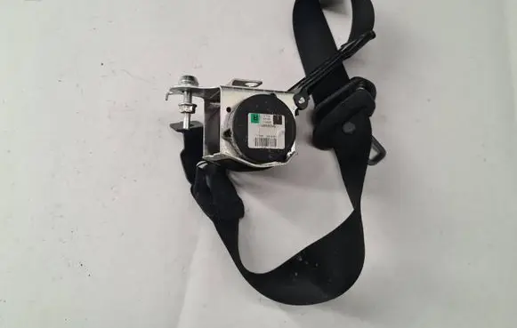Opel Zafira B Front seatbelt 560834801 050517 0085RI000