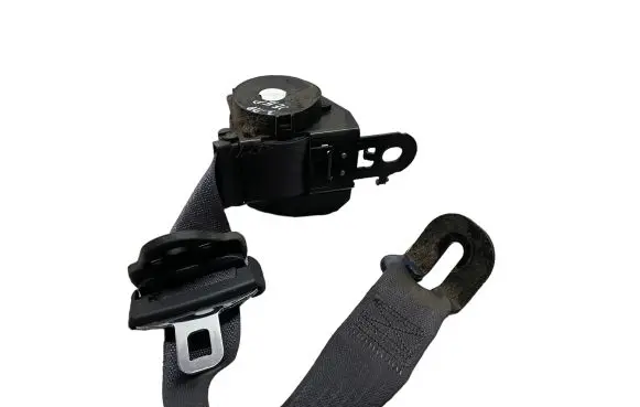 Jeep Grand Cherokee (WK) Rear seatbelt