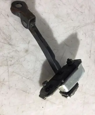 Audi A3 S3 A3 Sportback 8P Front door check strap stopper