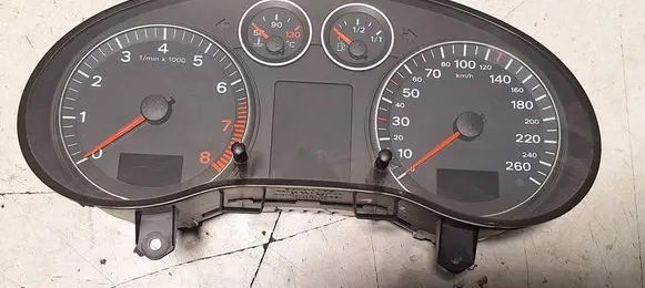 Audi A3 S3 8P Speedometer (instrument cluster) 8P0920900M