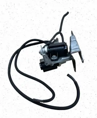 BMW 6 F12 F13 Turbo solenoid valve 7595374 70088701