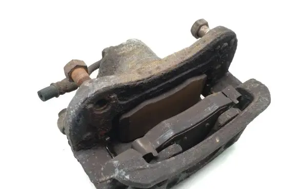 Hyundai i20 (PB PBT) Front brake caliper