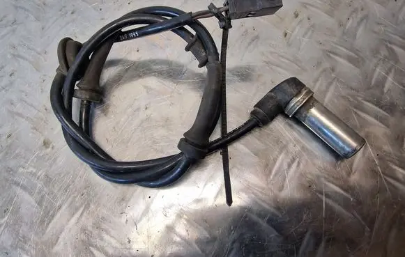 Audi A4 S4 B5 8D ABS rear brake sensor 8D0927807A