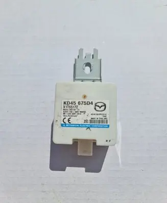 Mazda CX-5 Aerial antenna amplifier