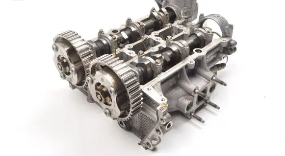 Ford Fiesta Engine head PBCM5G6090GF