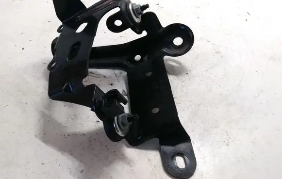 Land Rover Evoque I ABS pump bracket EJ322B389AA