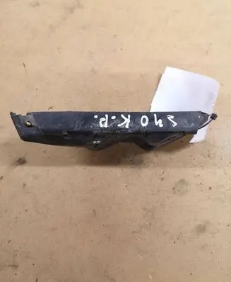 Volvo S40 Front bumper mounting bracket 30655874