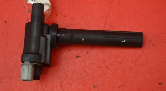 Suzuki Swift I High voltage ignition coil