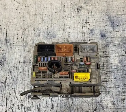 Peugeot Partner BSM Control unit 9664706280