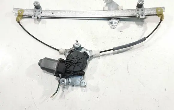 Nissan Navara D22 Front door window regulator with motor 402122B 2122
